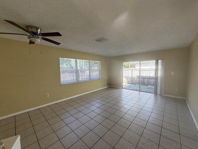 Foto del edificio - 1516-1543 43rd Ave