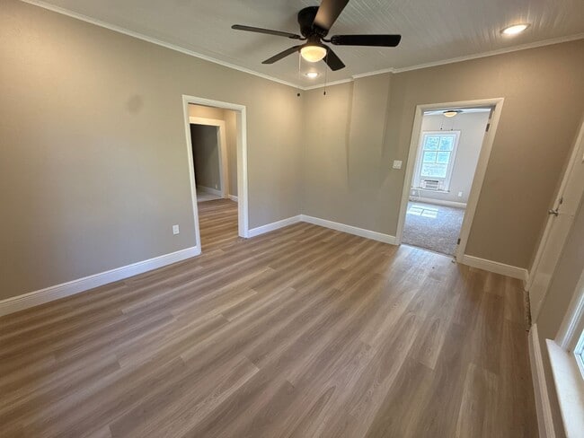 Foto del edificio - 818 N 25th St