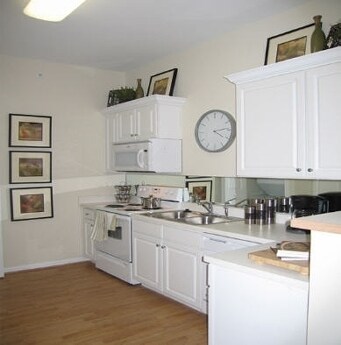 Foto del interior - Dobson Mills