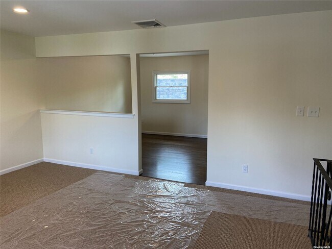 Building Photo - 22 Conifer Ct