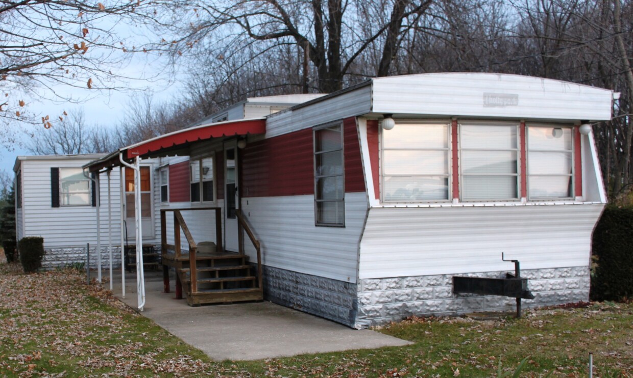 Primary Photo - Mobile Home