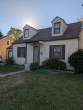 Building Photo - 1771 Gerrard Ave