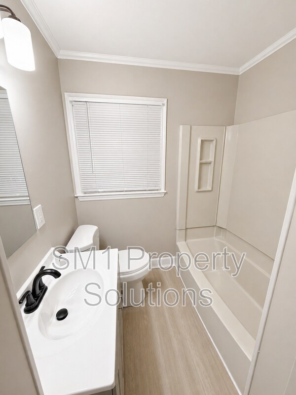 Foto del edificio - 1235 Elmer St