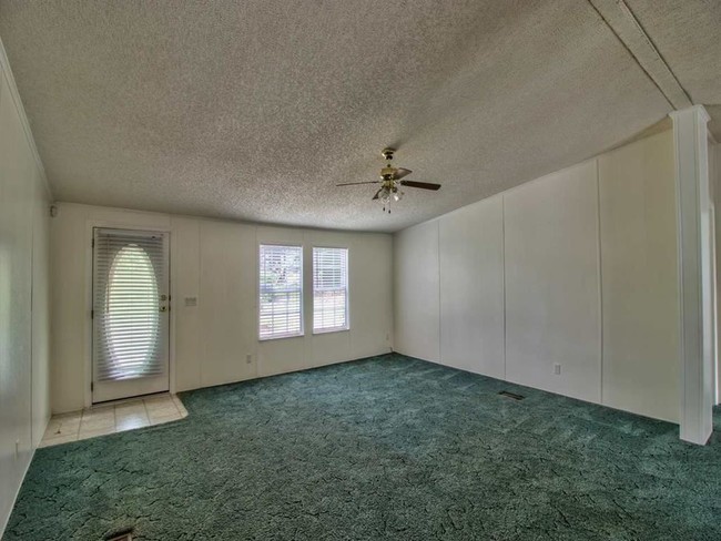 Building Photo - 5000 Bradfordville Rd