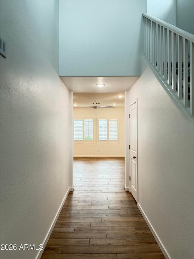 Foto del edificio - 2086 N Marketside Ave
