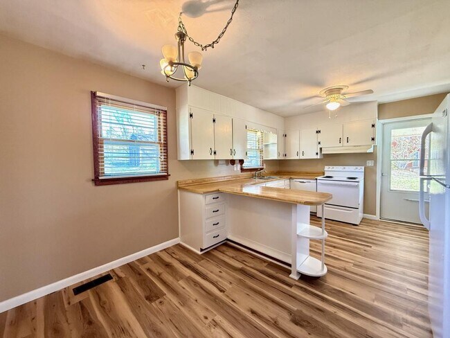 Foto del edificio - 180 Decatur St