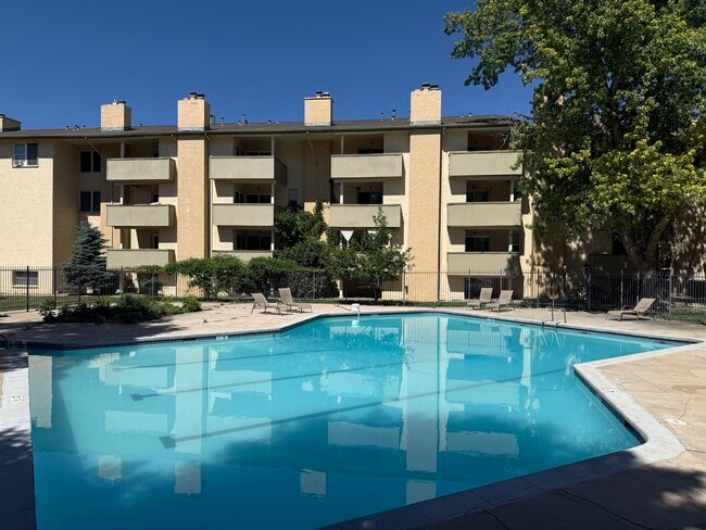 Pool - 3035 Oneal Pkwy