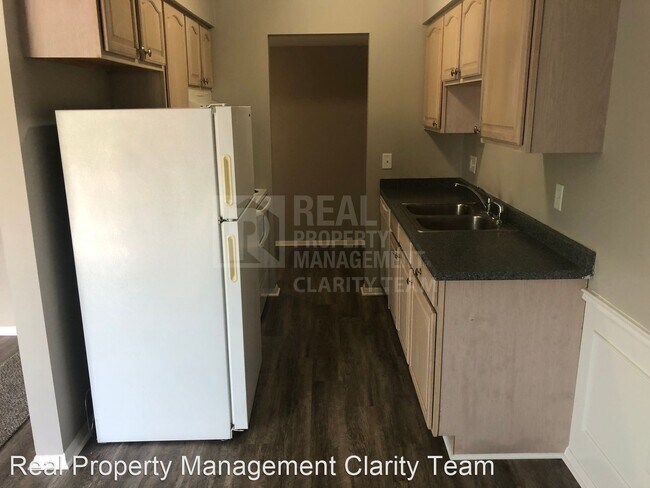 Building Photo - 5428 Glenridge Dr