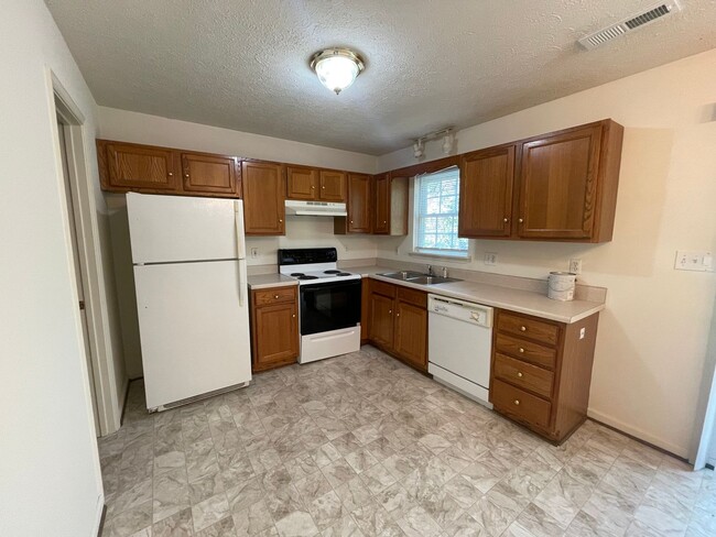 Foto del edificio - 1206 Long Meadows Dr