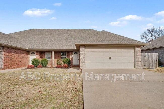 Photo - 3006 SW Deerfield Blvd Apartment