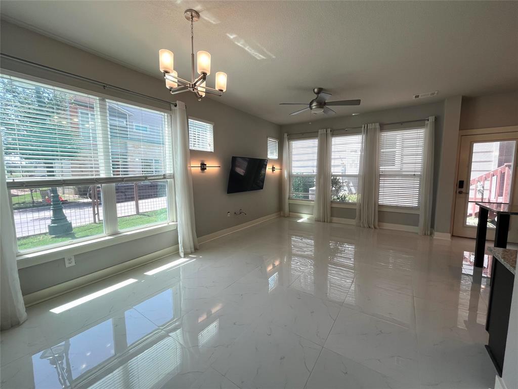Primary Photo - 2013 Tramson Dr