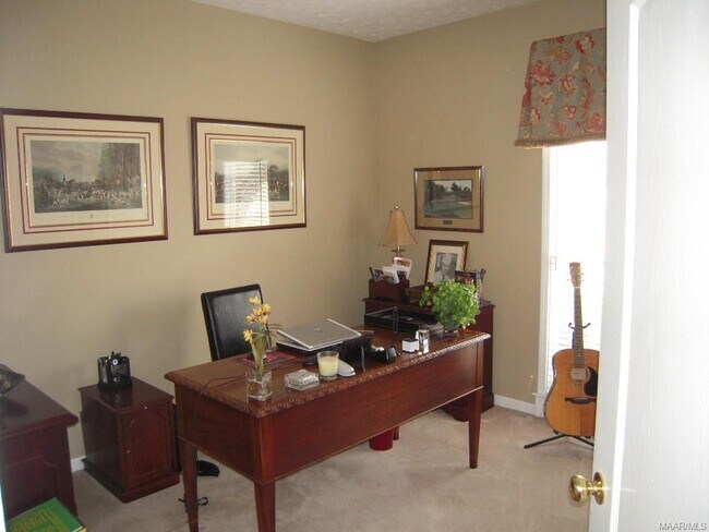 Foto del edificio - 8712 Sturbridge Dr