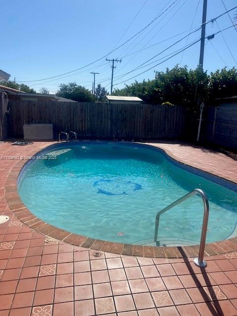 Foto principal - 8980 SW 44th St