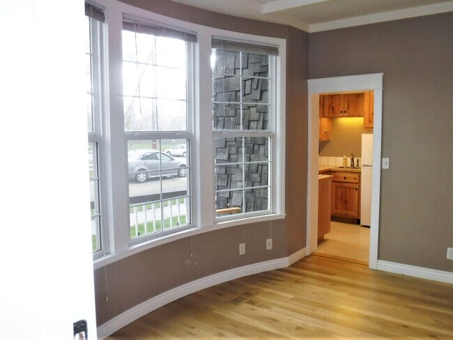 Foto del edificio - Adorable 1 bed 1 bath North End Apartment off 9th & Ada