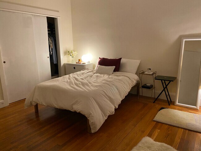 Foto del edificio - 30 Stearns Rd