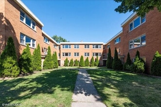 Building Photo - 6521 N Seeley Ave
