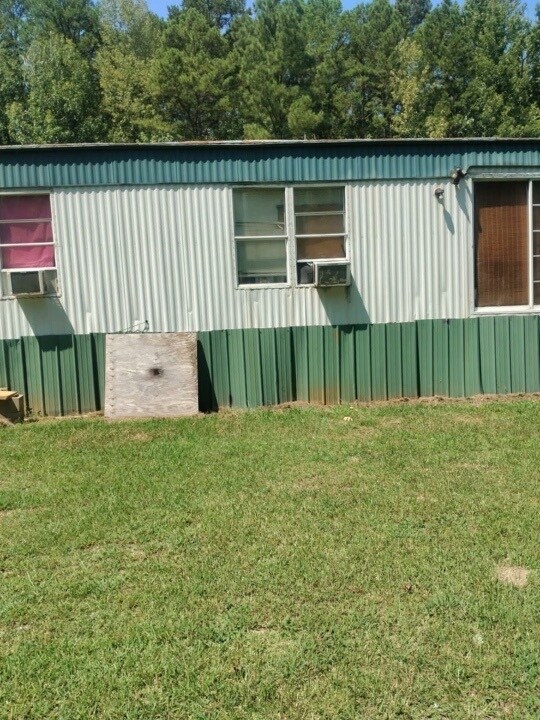 Building Photo - 129 Key Ln