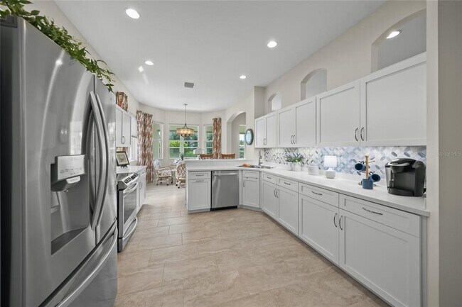 Building Photo - 7141 Rue De Palisades