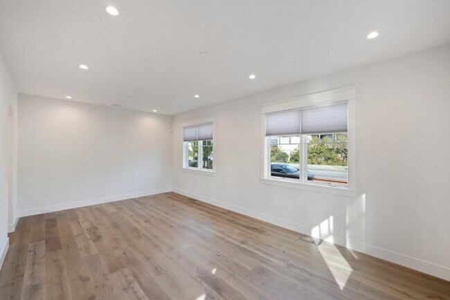 Foto del edificio - 501 E Bellevue Ave
