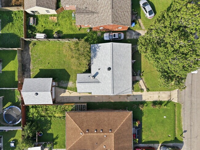 Foto del edificio - 727 Osborn Ave