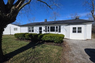 Building Photo - 13 St Ambrose Dr