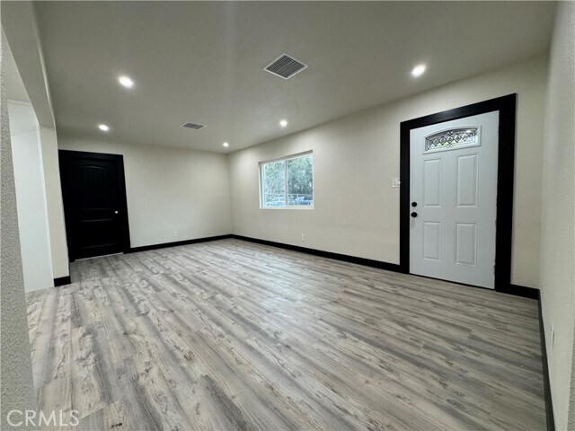 Foto principal - 1214 Hardt St