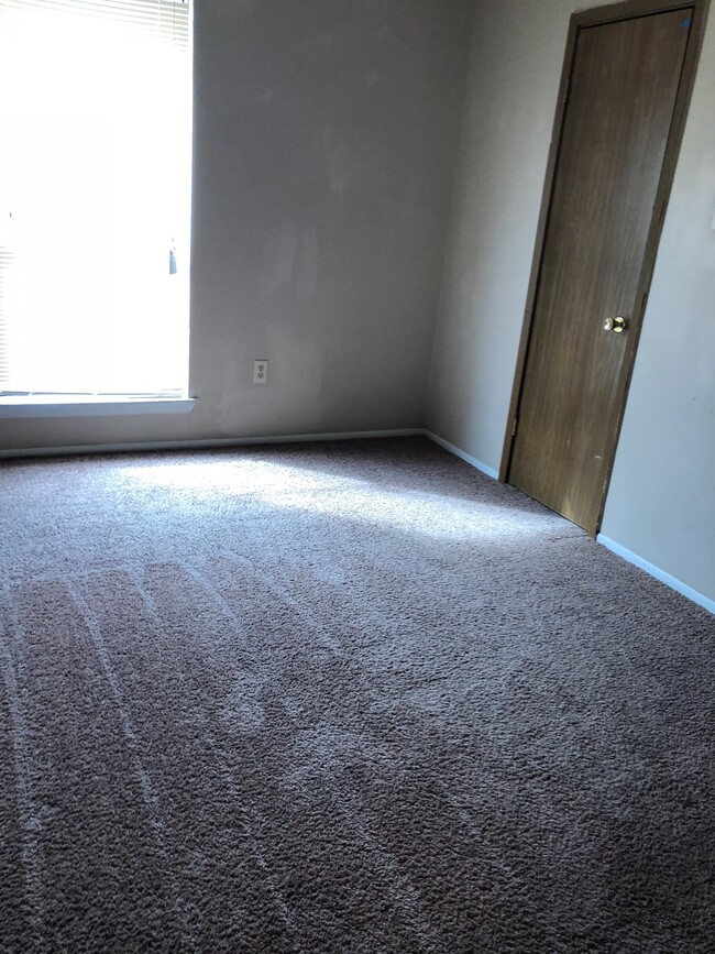 Bedroom - 1849 Southpointe Dr
