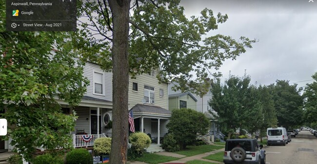 Building Photo - 113 2nd St