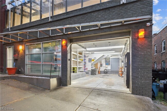 Foto del edificio - 1948 Columbus Rd