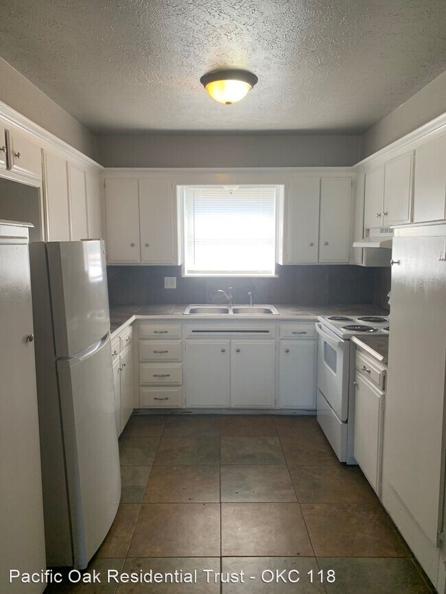 Foto del edificio - 3 br, 2 bath House - 1205 NW 105th St