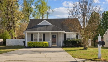 Building Photo - 5016 Parkerwood Dr