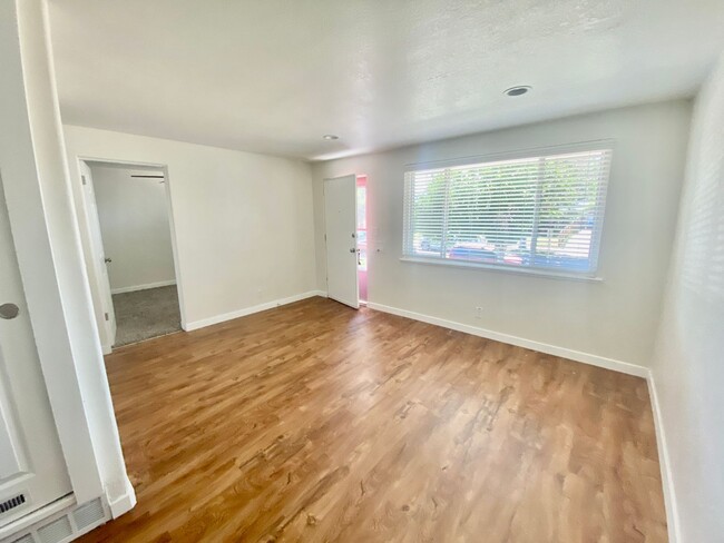 Photo - Sloans Lake Apartment