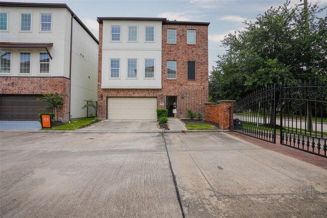 Building Photo - 4510 Dorado Dr