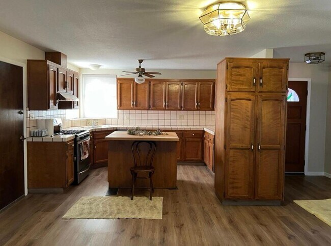 Cocina - 17364 N Bruella Rd