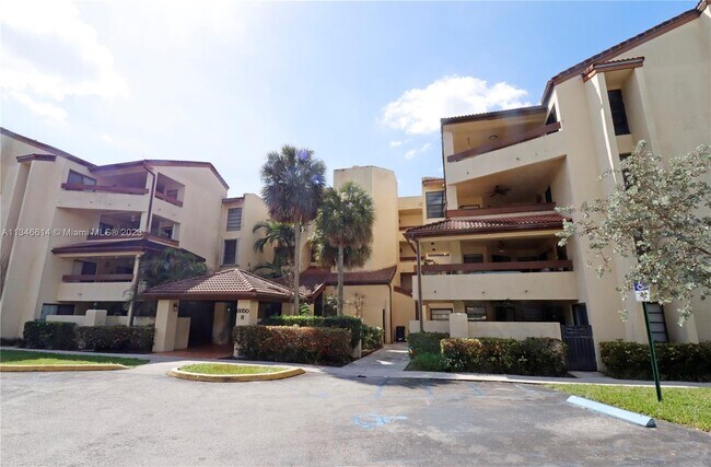 Building Photo - 8850 SW 123rd Ct