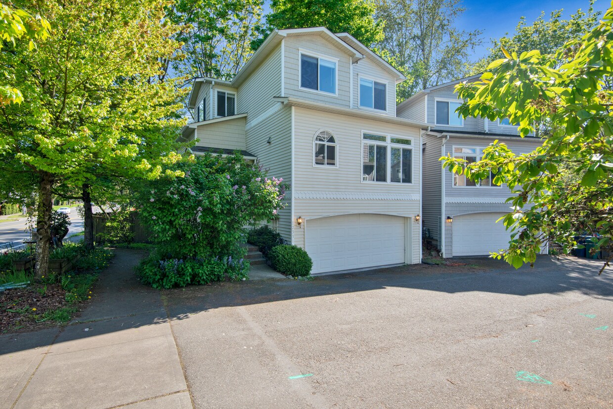 Foto principal - 12331 NE 101st Ln