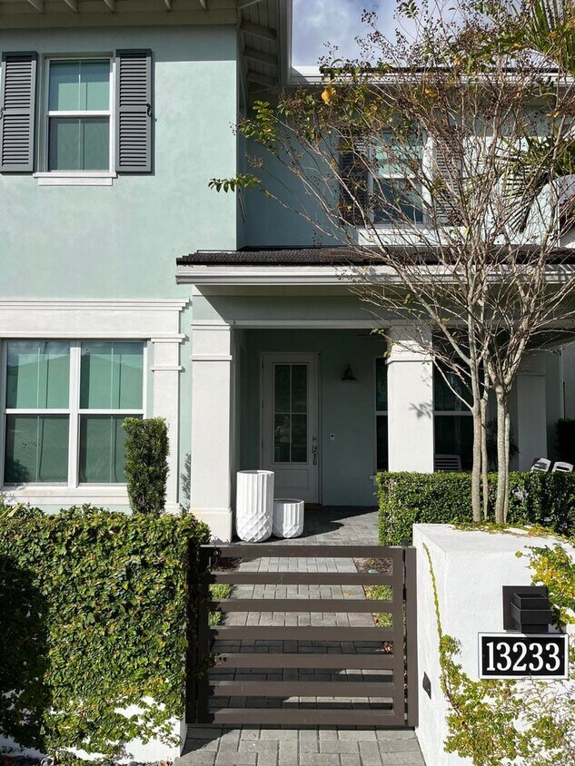 Primary Photo - 13233 Alton Rd