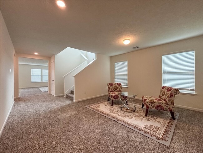Building Photo - 2527 Boxwood Park