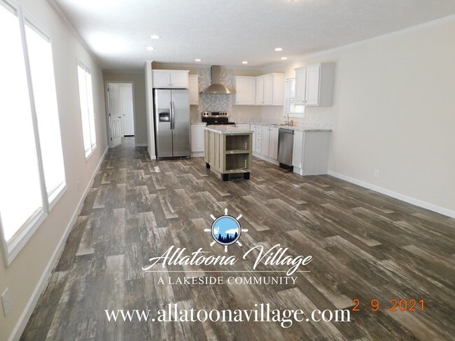 Foto del edificio - Lake Allatoona Living and 1 mile from Down...