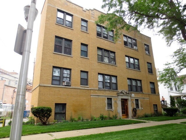 Primary Photo - 6020 N Paulina St