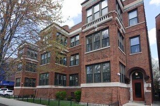 Building Photo - 2319 N Kedzie Blvd