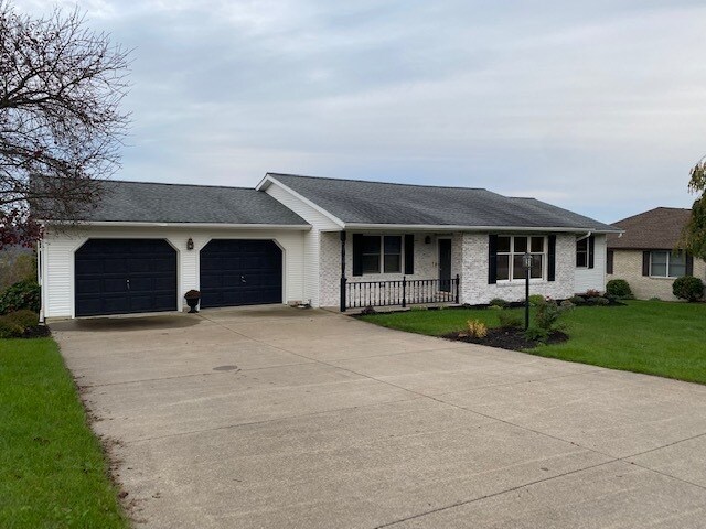Building Photo - 718 Vista Heights Dr