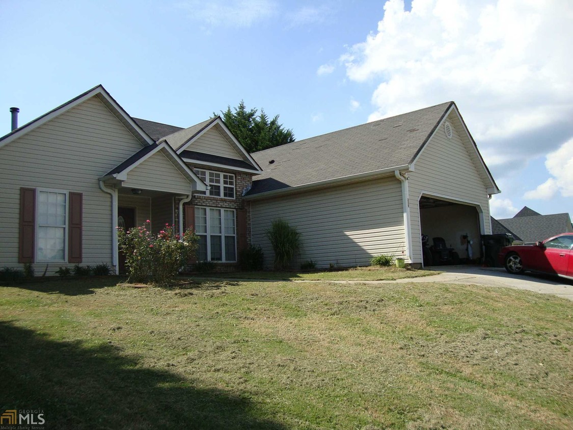 Primary Photo - 229 Cambridge Dr