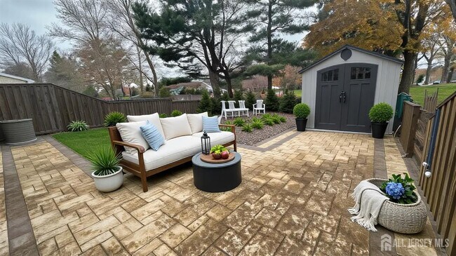 Foto del edificio - 8 Cosgrove Ct