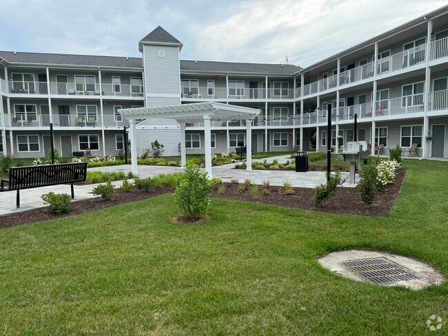 Building Photo - Starling Village