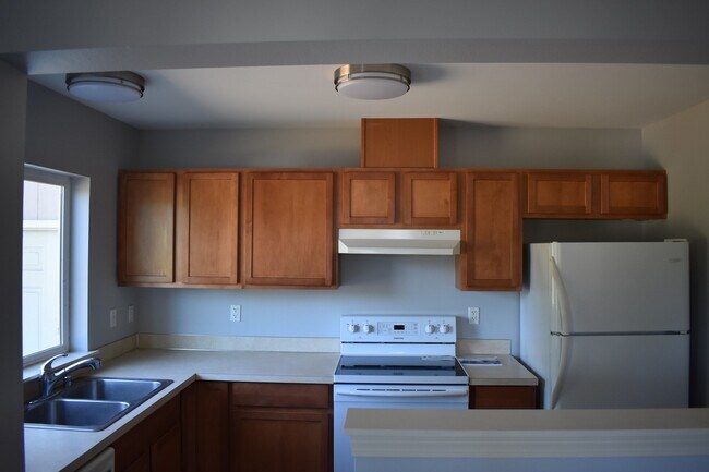Building Photo - Poulsbo Home