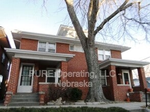 Building Photo - 215-225 N 49th St