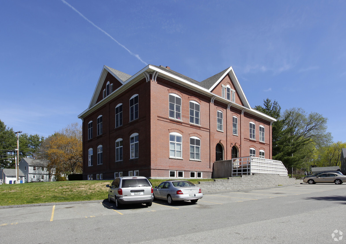 Building Photo - 87 Bridge St