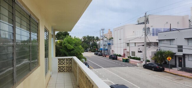 Building Photo - 520 Euclid Ave