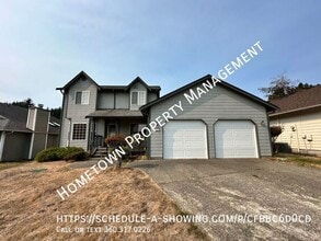 Building Photo - 6039 Thornbury Pl SE